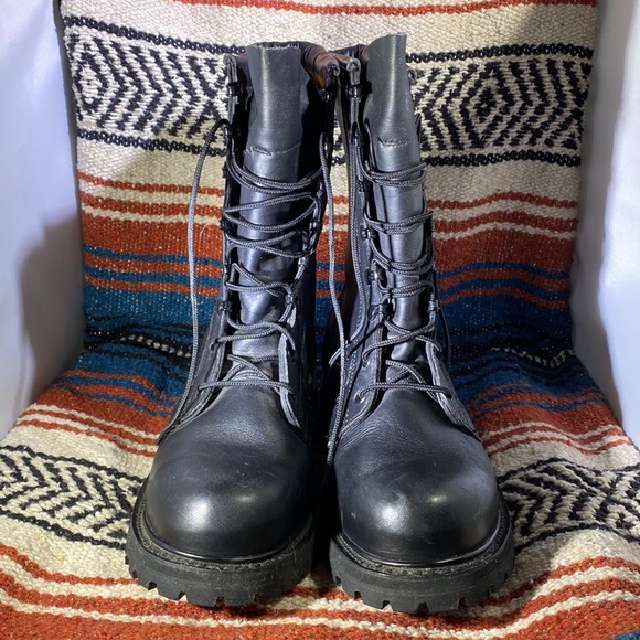 NWOT Authentic Winter Combat Boots - Picture 2 of 10